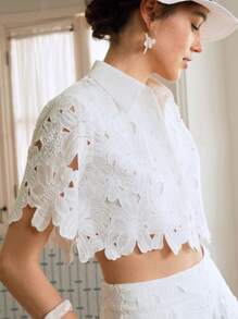 Arave 女士蕾丝两件套编织激光镂空刺绣短袖短款上衣阔腿裤，女士休闲度假装，/，女士服装，巡航女士服装，欧洲，女士度假装，2 件套，白色套装，女士生日装，蕾丝两件套，白色蕾丝两件套，两件套，两件套秋季女装秋季服装女士秋季秋装 - 白色 - 查看 2