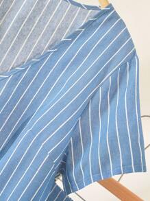 CosyJoli Completo casual estivo a righe taglie forti da donna, camicia + pantaloncini - Blu - Visualizzare 3