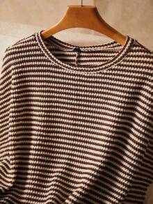 SHEIN CURVE+ 大码两件套：夏季度假T恤和短裤，女士春季夏季服装 - 彩色 - 查看 2