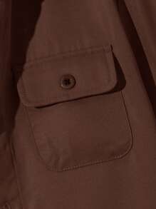 SHEIN Bộ 2 áo sơ mi tay ngắn túi ngực màu trơn đơn giản cho bé trai tuổi teen và quần cạp chun, thích hợp cho mùa thu, xuân, hạ, vui chơi ngoài trời, đi học, dạo phố, tiệc tùng và giải trí - màu nâu - Xem 3