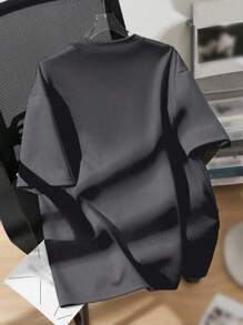 SHEIN EZwear Camiseta de manga corta con cuello redondo y estampado de cruz, de corte holgado y casual, 34% algodón, apropiada para el verano