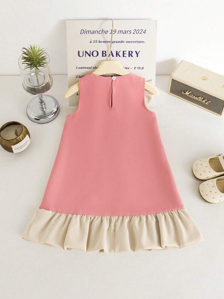 SHEIN Elladie kids Vestido Princesa Mini Elegante e Simples de Estilo Francês, com Decote em V, Sem Mangas, Laço, Decoração de Pérolas, Bainha em A, Renda Floral, Ideal para Uso Casual - Rosa chiclete - Visão 2