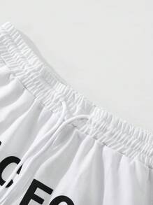 Manfinity EMRG Bộ 2 món phong cách thể thao đường phố dành cho nam, Áo phông tay ngắn thường ngày INS Vibe và quần short, Áo nỉ cổ đứng có khóa kéo nửa, Dáng rộng, Độ tương phản màu sắc sống động, Thể hiện tinh thần thể thao, Thích hợp cho thể thao, Giải trí, Trang phục đi làm hàng ngày thể thao thường ngày trẻ trung, Quà tặng tuyệt vời cho bạn trai/chồng - trắng - Xem 4