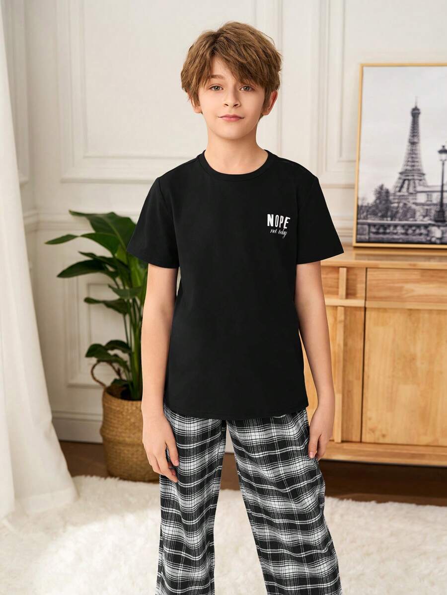 SHEIN Bộ đồ ngủ tay ngắn cổ tròn Dozemod Kids Tween Boys và quần dài, phong cách tối giản và thời trang, phù hợp cho mùa hè - màu đen - Xem 1
