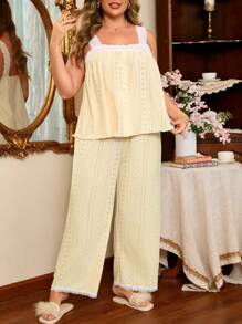 Set Piyama Jacquard Berongga Sederhana Ukuran Plus Gaya Prancis Romantis untuk Musim Liburan, Pakaian - Kuning - View 5