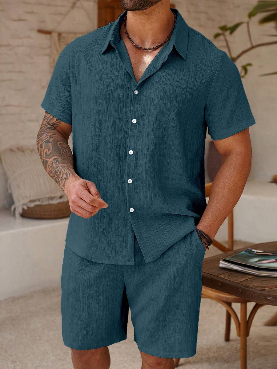 Manfinity Homme 夏季大码男士休闲纯色衬衫和短裤套装 - 藏蓝色 - 查看 1
