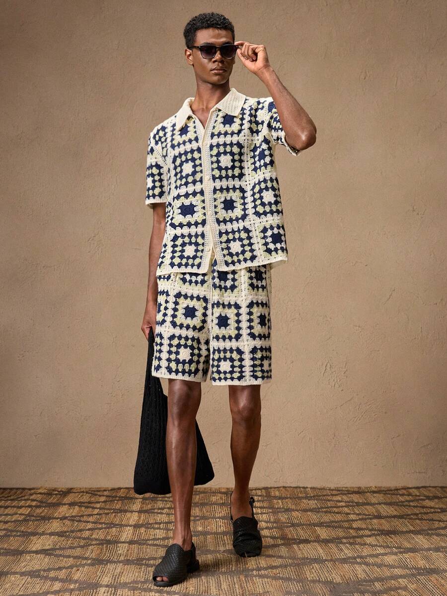 AKNOTIC Business Casual 2pcs/Set Men Knitted Polo Collar Loose Short Sleeve Fall Sweater And Elastic Waist Straight Leg Shorts Suit, Suitable For Summer, Vacation, Daily Match, Party, Couples, Men's Gift, Travel Essentials