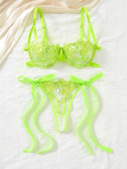 Neon Lime Geborduurde Bow Ladies Verleidelijke Lingerie Set view 3