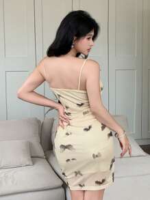 DAZY Butterfly Print Spaghetti Strap Pleated Bodycon Mini Dress For Women