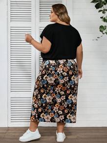 SHEIN CURVE+ 2 件套加大码短袖 T 恤和 A 字裙，休闲时尚，适合日常穿着两件套女士夏季服装女士狂欢服装节日夏季/乡村/海滩度假服装/海滩服装/海滩装 - 彩色 - 查看 2