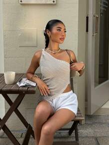 Siren Gaze Áo thun một vai xoắn màu đỏ tía ngày lễ tình nhân thanh lịch dành cho nữ - Màu be - Xem 5