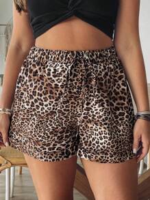 SHEIN VCAY Plus Size Summer Casual Leopard Print Shorts