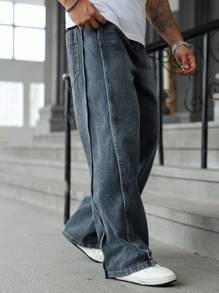 Manfinity Hypemode Men's Plus Size Denim Jeans Casual Modern Fit Grey Wash Long Leg Zipper Fly Loose Wide Leg Denim Pants For Everyday Wear