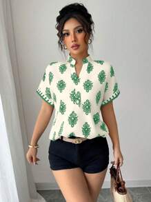 Elenzga 女士时尚优雅休闲/通勤/度假 V 领短袖宽松印花衬衫（随机印花）