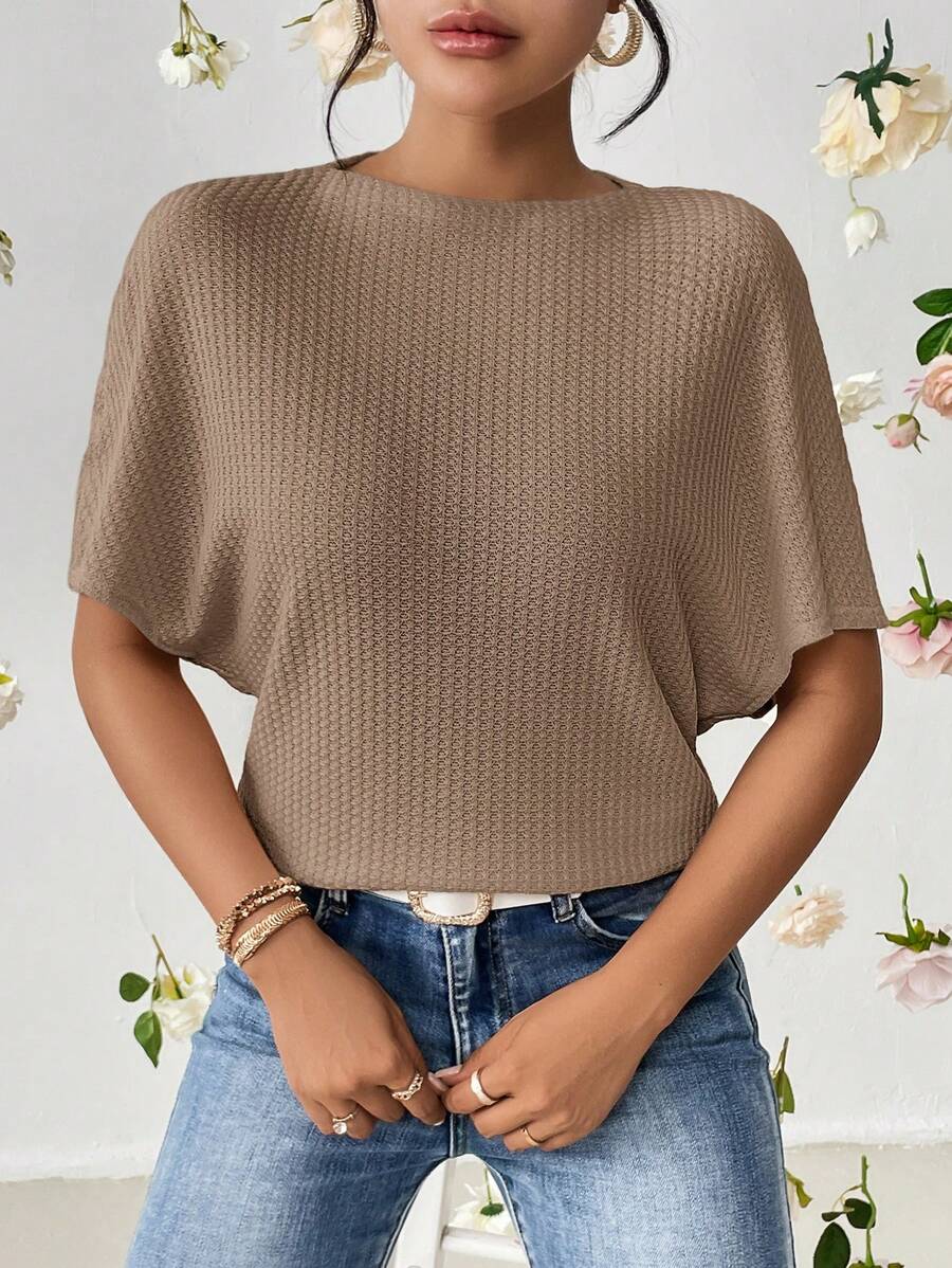 SHEIN Essnce Damska, luźna koszulka na wakacje w dużym rozmiarze, przewiewna bluzka, uroczy, letni top na imprezę - Kolor khaki - Zobacz 1