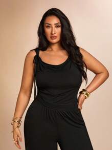 SHEIN BAE Damen Große Größen Eleganter High Street Resort Strickanzug, Schwarz, Sommer, Zweiteiler für Frauen, 2-teiliges Set für Frauen, Urlaubsoutfits für Frauen, Strandoutfits für Frauen, Damenkleidung in Große Größen, Ausgeh-Oberteile für Frauen