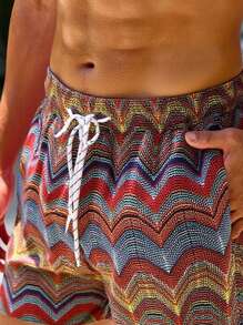 Manfinity Swimmode 男士全印花口袋抽绳腰沙滩短裤，适合夏季，夏威夷风 - 彩色 - 查看 2