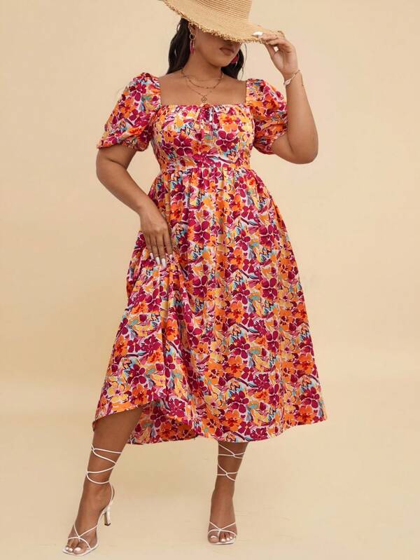 SHEIN VCAY Vestido de cuello cuadrado con mangas abullonadas con estampado floral all-over en talla grande estilo bohemio