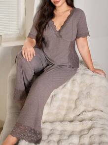 SHEIN 大码女式纯色 V 领撞色蕾丝束腰短袖睡衣套装 - 淺灰紫 - 查看 1