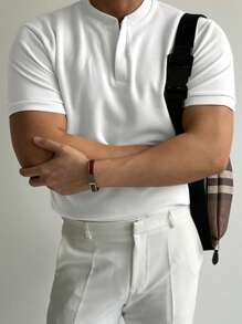 DAZY Camiseta ajustada de hombre de unicolor azul con cuello en V y cierre de 1/3, ropa de vuelta al colegio