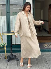 Dazy Plus 加大码 2 件套：条纹翻领宽松长袖衬衫和松紧腰 A 字裙，秋季服装 - 卡其色 - 查看 3