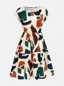 SHEIN TEENGIRL 几何印花短袖收腰A字圆领休闲连衣裙度假连衣裙春夏 - 彩色 - 查看 5