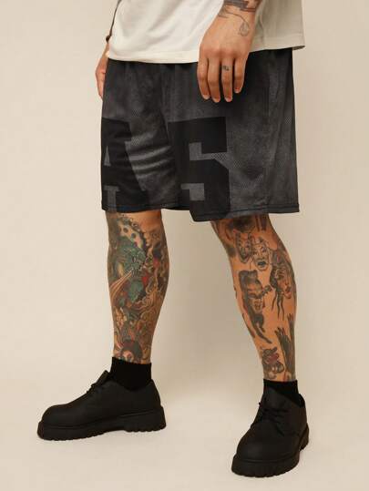 EASEVO Pantalones cortos de talla grande con estampado de letras de malla gótica casual para hombres, apropiados para el verano