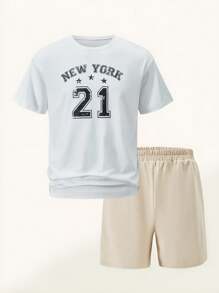 SHEIN Casuvi Kids 2 件套青少年男孩休闲宽松纽约图案 T 恤带口袋和短裤套装