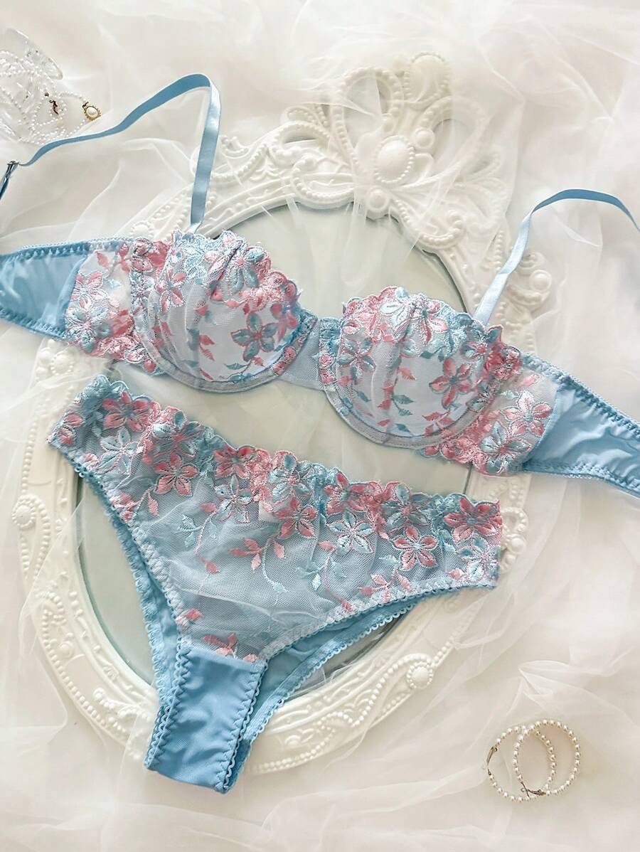 SHEIN Esselle 2pcs Romantic Embroidery Sexy Lingerie Set, Fashionable For Summer - Multicolor - View 1