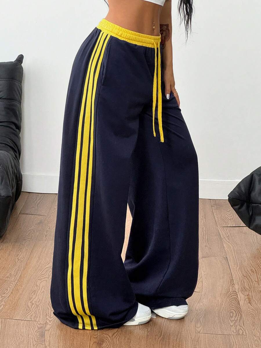 Coolane 男女夏季狂欢节街头运动休闲撞色条纹纹理装饰弹性腰带深蓝色和黄色阔腿运动裤 - 藏蓝色 - 查看 1