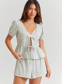WESTFADE Summer Gingham Deep Scoop Neck Short Puff Sleeve Cute Bow Front Ruffle Peplum Top & Drawstring Elastic Waist Relaxed Fit Shorts Women Two Pieces Outfit Matching Set - Green - View 4