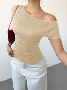 SHEIN Essnce Asymmetrical Off Shoulder Pleated Asymmetric Black T-Shirt For Women