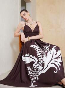 SHEIN Privé Gaun A-Line Wanita Model Terbaru Gaya Eropa & Amerika untuk Liburan, Elegan, Motif Bunga, Pinggang V Dalam, Desain Ruffle, dan Pinggang Ramping - Coffee Brown - View 1