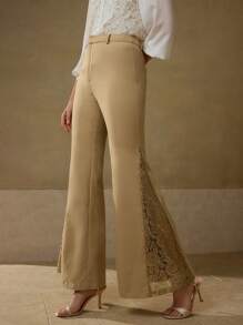 MOTF PREMIUM 女士优雅通勤蕾丝拼布喇叭腿休闲裤 - 卡其色 - 查看 2
