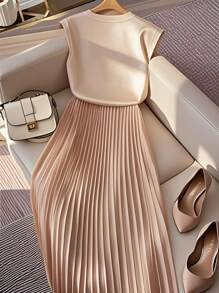 Franclia 女士针织花卉印花背心和褶皱迷你裙两件套，杏色，休闲风格，不含腰带 - 彩色 - 查看 2