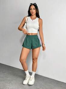 SHEIN PETITE Pantalones cortos casuales de verano para mujer con rayas laterales y cintura elástica, sueltos