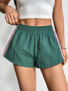 SHEIN PETITE Pantalones cortos casuales de verano para mujer con rayas laterales y cintura elástica, sueltos