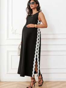 MaterniWear Maternity Sleeveless Dress, Fashion Suitable For Summer,Pregnancy Outfits - Black - View 2