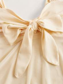 SHEIN ICON Áo hai dây lưới viền bất đối xứng màu trơn thanh lịch - Màu be - Xem 3