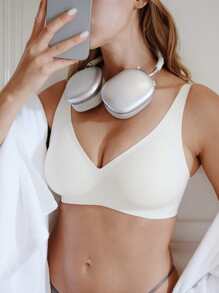 LUVLETTE Dream Curve 2ndSkin Wireless Seamless Plunge Lounge White Sticky Bra No Show Underwear