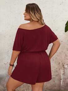SHEIN CURVE+ 大码女式夏季纯色不对称领短袖口袋休闲连体短裤夏季/乡村/海滩度假装/沙滩装/沙滩装 - 酒紅色 - 查看 2