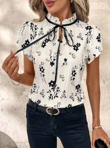 SHEIN Clasi 女士简约碎花荷叶边系带上衣，夏季商务休闲女装，适合工作女性、教师等各种场合。 - 彩色 - 查看 6