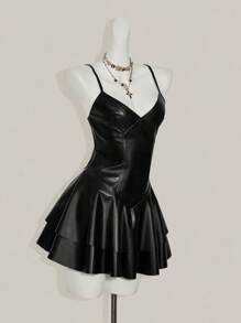 SHEIN ICON Y2K 风格女式酒红色 PU 皮革吊带 V 领迷你连衣裙 - 黑色 - 查看 8