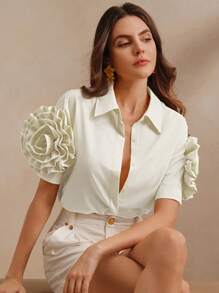 Anewsta Camisa de mujer de verano de un solo pecho con decoración floral 3D en un solo color