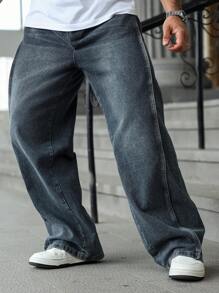 Manfinity Hypemode Men's Plus Size Denim Jeans Casual Modern Fit Grey Wash Long Leg Zipper Fly Loose Wide Leg Denim Pants For Everyday Wear