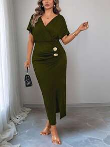 SHEIN Clasi Plus Size Women Cross Collar Fitted Waist Bodycon Knit Dress With 3D Floral Detail, Elegant Spring & Summer