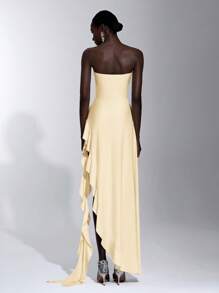 Elitara Elegante, romantico e sexy abito aderente in maglia e raso con scollo alla clavicola, arricciature, balze e spacco alto, adatto per appuntamenti, feste e damigelle