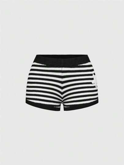 J-Fashion American Style Striped Starfish Print Women Knit Shorts