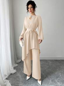 Mulvari 2件套纯色时尚系带不对称下摆女式上衣和裤子套装 - 杏色 - 查看 4