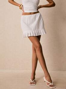 Poéselle 女士短裤刺绣裤裙褶皱白色裙子浪漫夏日假日风格纯色网眼刺绣褶皱下摆短裙 Y2k 服装乡村音乐会复古街头服饰外出全白复古海滩度假